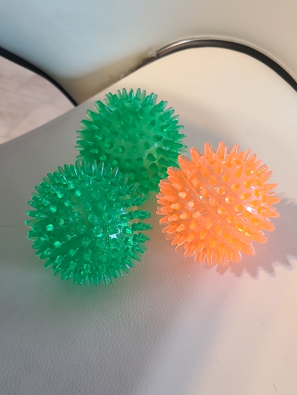 Spiky Massage & Fetch Dog Balls - Green and Orange